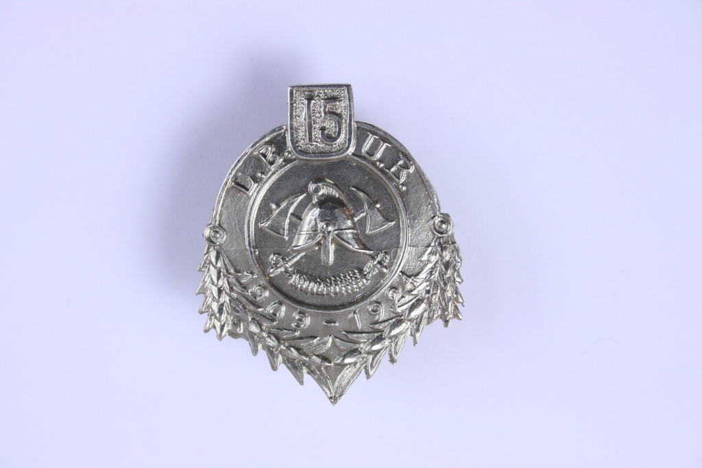 Lejasciema Brīvprātīgo ugunsdzēsēju biedrības 15 gadu jubilejas nozīme. 1924.gads. Piederējusi Kārlim Vārtam. 
Autors: No GVMM krājuma