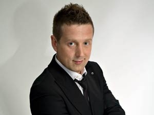 Autors: no interneta