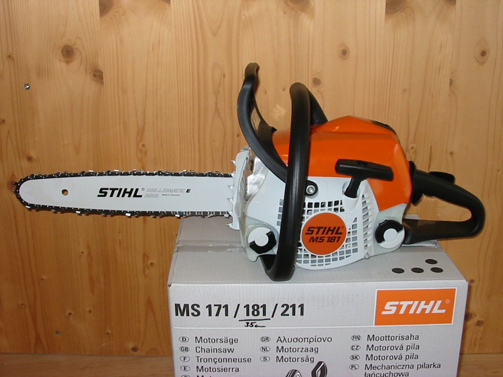 Autors: no interneta