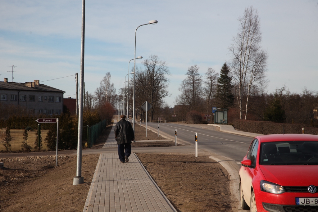 Palienā pēc ceļa Rēzekne-Gulbene remonta nedeg visas apgaismojuma laternas. 
Autors: Gatis Bogdanovs