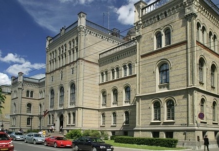 Autors: www.nekrize.lv