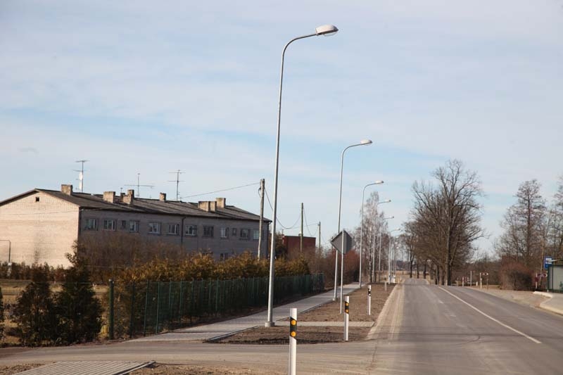 Palienā pēc ceļa Rēzekne – Gulbene remonta nedeg visas apgaismojuma laternas.
Autors: Gatis Bogdanovs