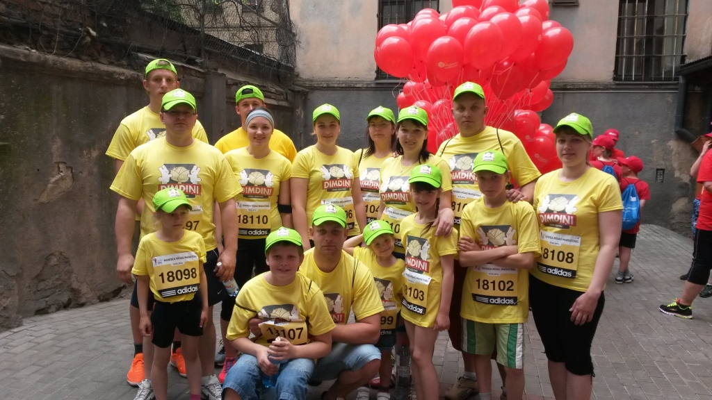 Uzņēmuma pārstāvji maratonā guva pozitīvas emocijas. Nākamgad tajā visiem kopā tiek plānots startēt atkal.  
Autors: no personiskā arīva