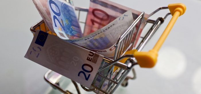 Autors: no interneta