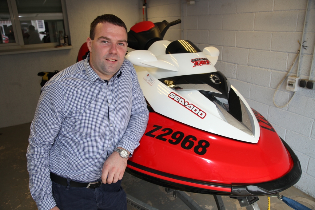 Sacensības Ludza ezerā Robertam bija pirmās šāda veida sacensības. Vai viņš nopietni pievērsīsies šim sporta veidam, rādīs laiks. 
Autors: Gatis Bogdanovs 