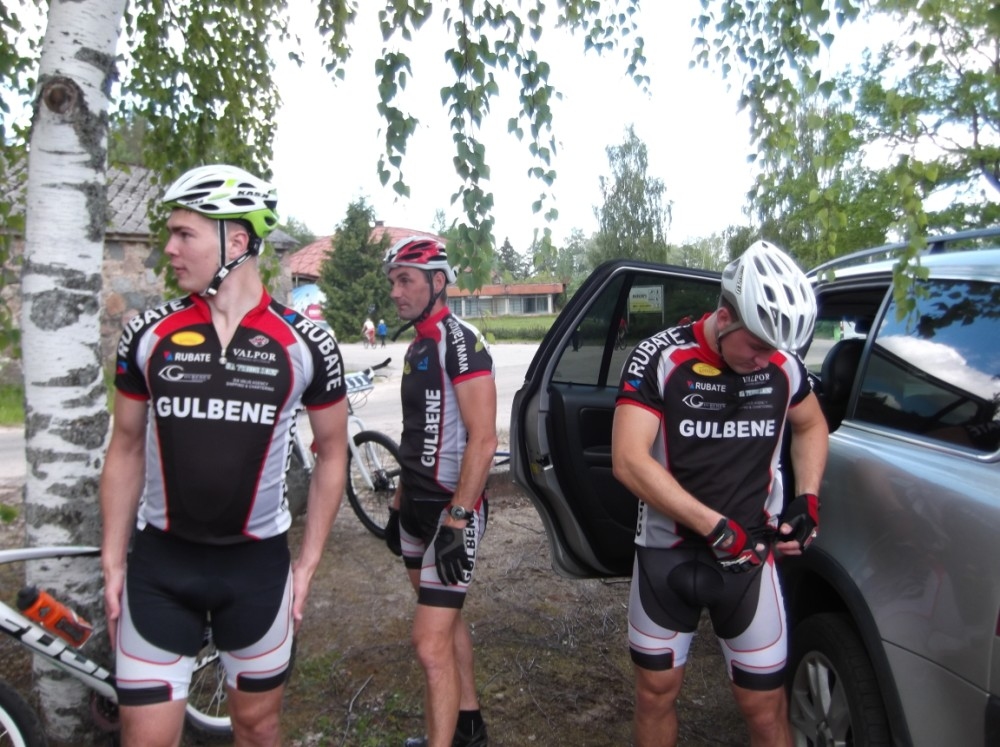 Gulbenes velosportisti izmanto iespēju startēt dažādās sacensībās.
Autors: no personiskā arhīva