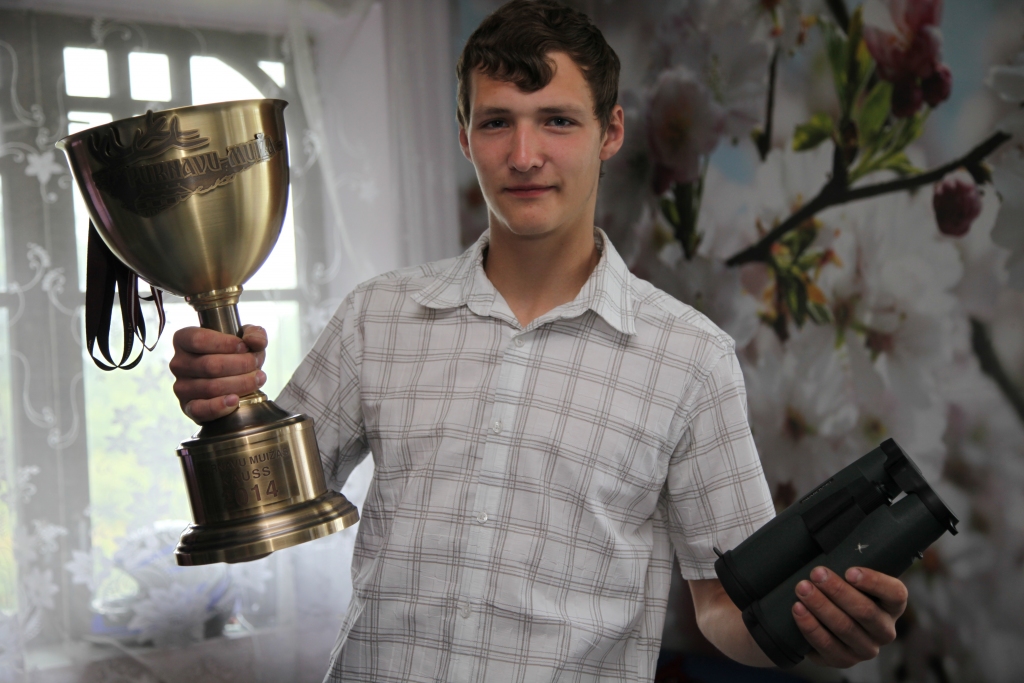 Dairis Neilands priecājas par saviem sasniegumiem šaušanas sacensībās. Viņš atzīst, ka tas viņam ir kā vaļasprieks un atpūta. 
Autors: Gatis Bogdanovs