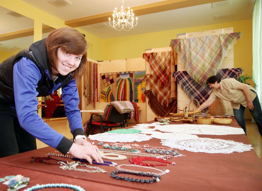 Novadniekam, tekstilmāksliniekam Jūlijam Straumem šogad aprit 140 gadi. 
Autors: Gatis Bogdanovs