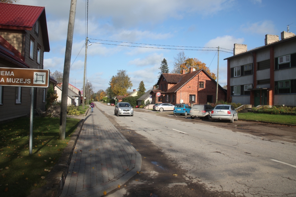 Autors: no personiga arhīva