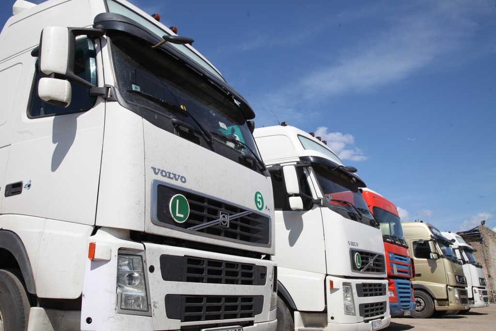 Kravu pārvadātājiem pienākuši grūti laik. Uz viņu pleciem uzlikta kārtējā nodeva. Vai pavilks? 	
Autors: Gatis Bogdanovs