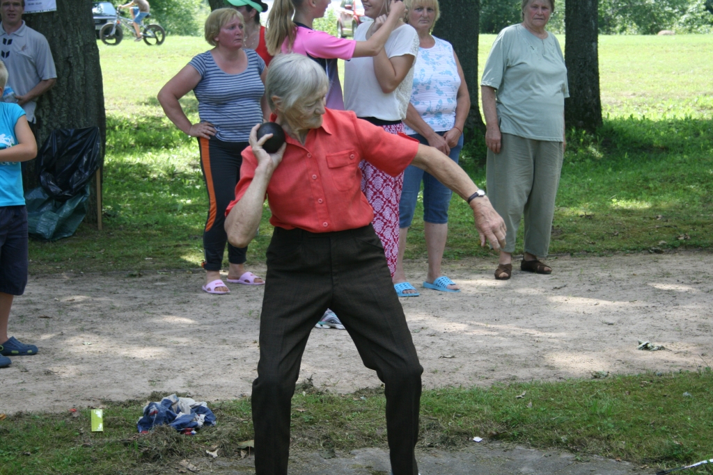 Daila Vīksna bija gados vecākā sacensību dalībniece, kas uzrādīja arī pietiekami labus rezultātus.
Autors: no personiskā arhīva
