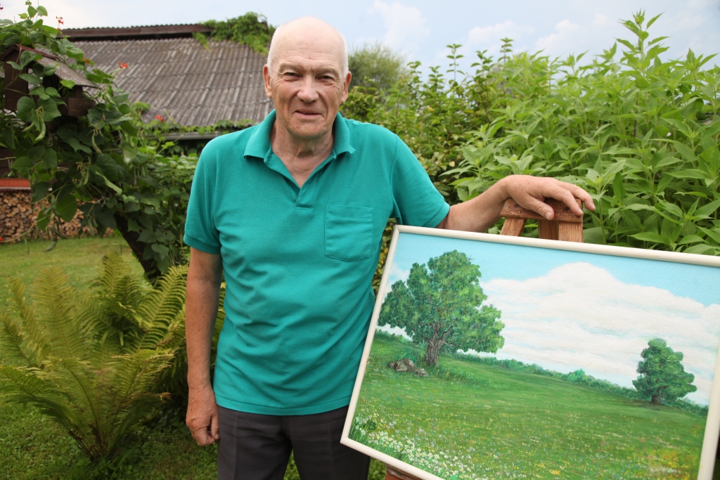 Gulbenietis Māris Bružāns cītīgi gleznošanai sācis pievērsties pirms deviņiem gadiem. Idejas saviem darbiem gleznotājs smeļas gan tuvākā, gan tālākā apkārtnē. 	
Autors: Gatis Bogdanovs