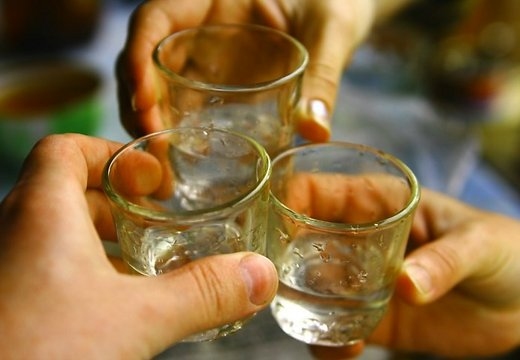 Autors: no interneta