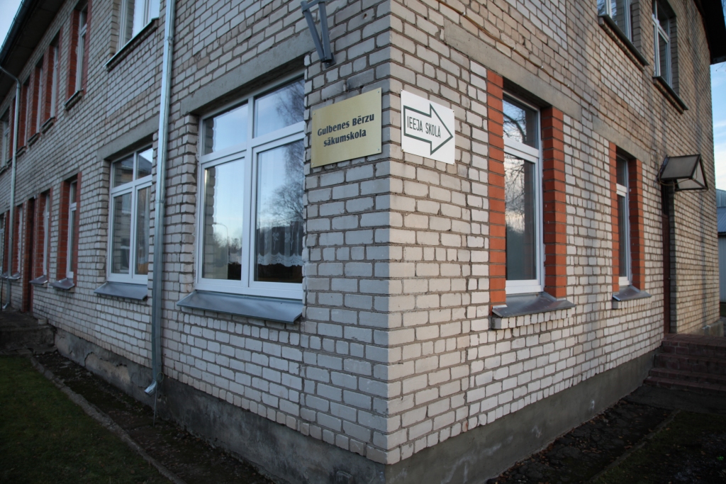 Kāds ir nākotnes redzējums par pilsētas skolu reorganizāciju? Pašlaik sākusies publiska apspriešana par izmaiņām, kas varētu skart Bērzu sākumskolu un Gulbenes vidusskolu.
Autors: Gatis Bogdanovs