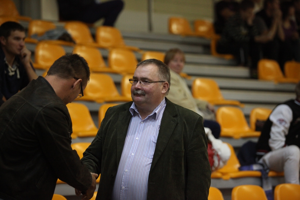 Gulbenē atkal būs olimpiskais centrs – tā 30.oktobrī nolēma novada deputāti. Par novada domes pārstāvi nodibinājumā pilnvarots Gulbenes novada bērnu un jaunatnes sporta skolas direktors Māris Čakars.
Autors: no 