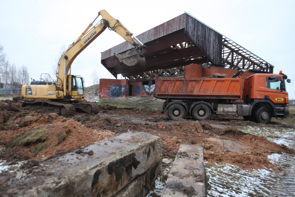Pēdējo reizi vēl ieraudzīt, kāda bija estrāde pirms nojaukšanas, tagad var vairs tikai šajā attēlā. 
Autors: Gatis Bogdanovs