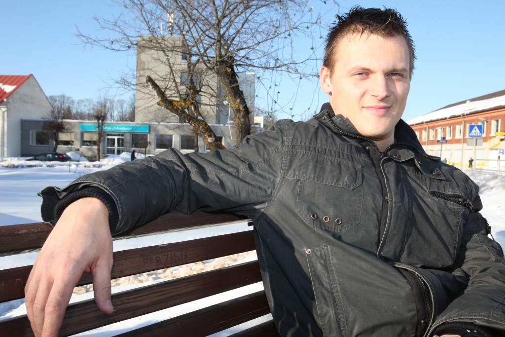 Šobrīd bobslejisti mazliet atvelk elpu mājās, taču jau jaunā gada pirmajā dienā viņi dosies uz nākamajām Pasaules kausa sacensībām. Sezonas turpinājums paredzēts no 5. līdz 11.janvārim Altenbergas trasē Vācijā. 
Autors: Gatis Bogdanovs