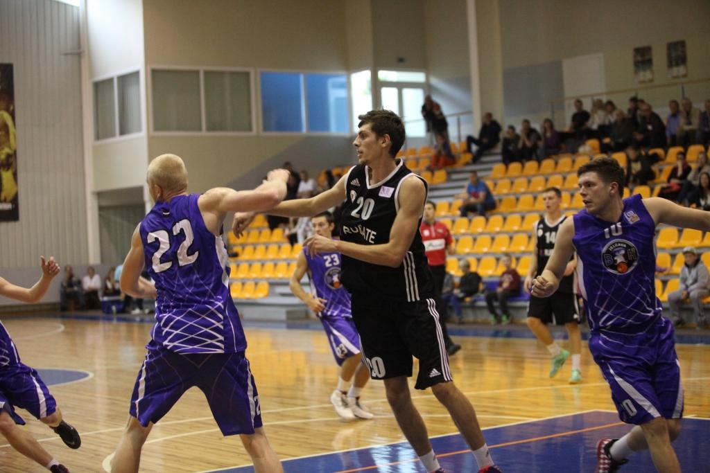 Kaspars Paegle (vidū) ir starp komandas rezultatīvākajiem spēlētājiem.
Autors: no arhīva