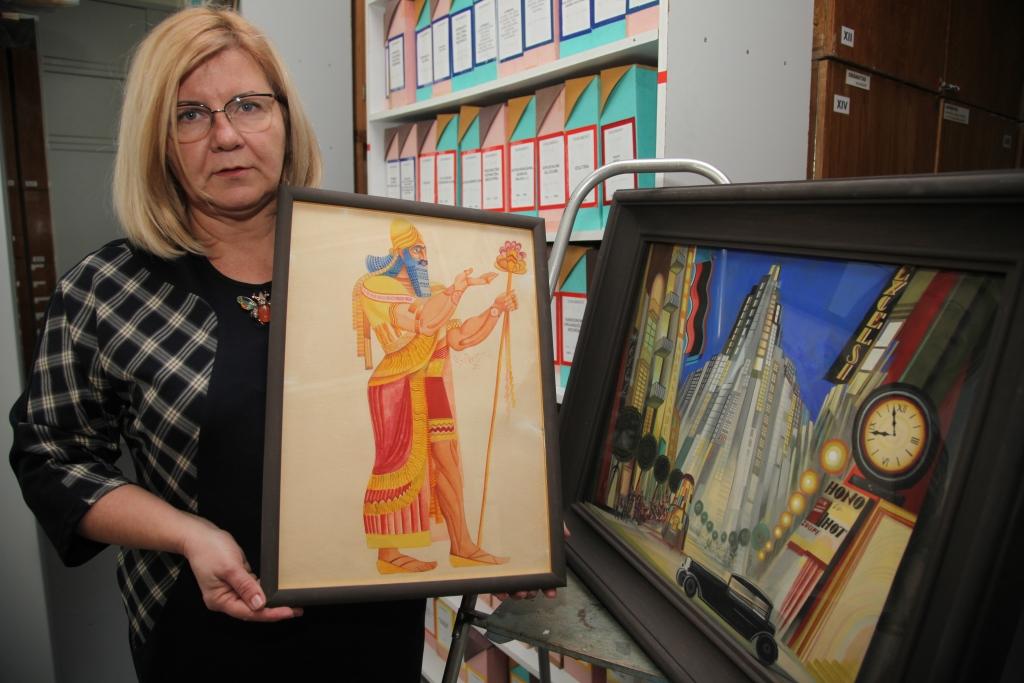 Valda Vorza atklāj, ka Gulbenes muzeja krājumā glabājas trīs Ludolfa Liberta darbi un arī tos plānots eksponēt novadnieka jubilejai veltītajā izstādē, kas notiks aprīlī. 
Autors:  Gatis Bogdanovs