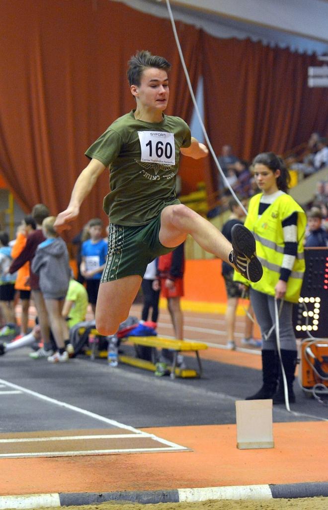 Krists Sveķis tāllēkšanā ieguva 5.vietu. 
Autors: Juris Bērziņš-Soms (“lat-athletics.lv”)