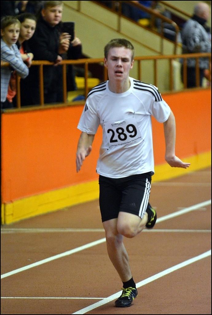 Valts Zaķis Latvijas čempionātā izcīnīja 4. vietu 1000 metru distancē.
Autors: Juris Bērziņš-Soms (“lat-athletics.lv”)