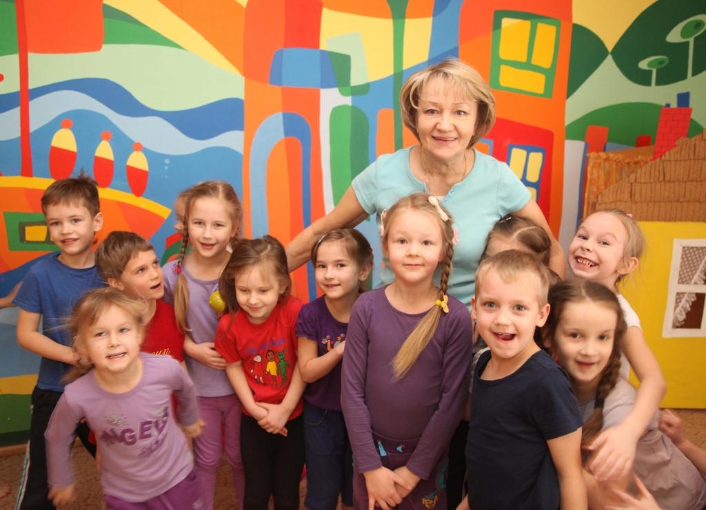 Lejasciema pirmsskolas izglītības iestādei “Kamenīte” šogad aprit 50 gadi. 40 darba gadus Lejasciema bērnudārzam ir veltījusi skolotāja Irisa Puidze.
Autors: Gatis Bogdanovs