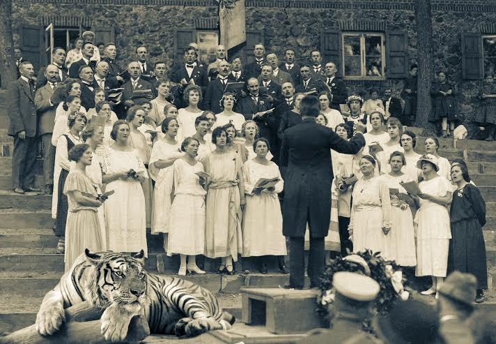 Autors: no Valmieras Drāmas teātra arhīva