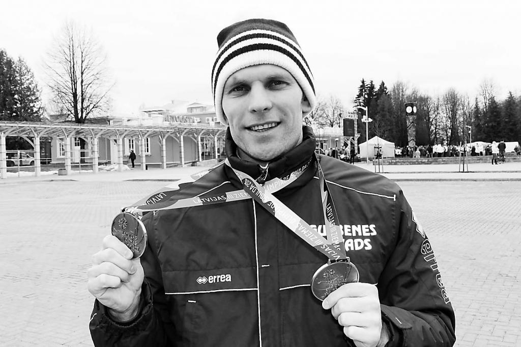 Gulbenes novadam divas bronzas medaļas izcīnīja Jānis Paipals.                                        
Autors: Ziedonis Lazdiņš