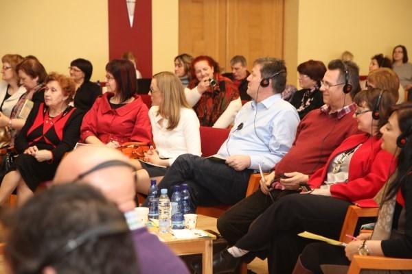 
Konferences gaitā tika organizēta interaktīva diskusija - viedokļu apmaiņa par pieaugušo un bezdarbnieku mācību efektivitāti.