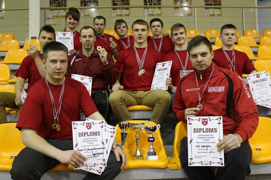 Apvienotā Jaungulbenes un Rugāju komanda kopvērtējumā ieguva trīs kausus. 
Autors: no personiskā arhīva