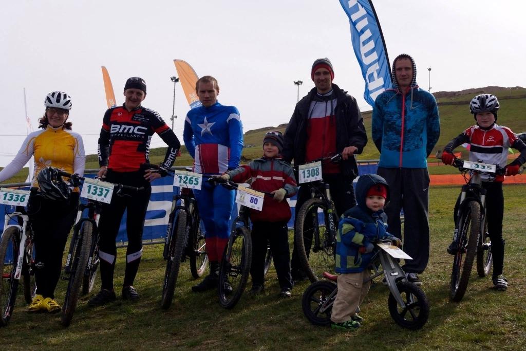 Lizuma velokomanda “Vivus.lv MTB maratona” Ventspilī bija pārstāvēta kuplā pulkā. 	
Autors: Evita Dārzniece