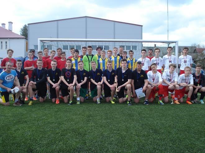 Vecākās grupas komandas.
Autors: no personiskā arhīva