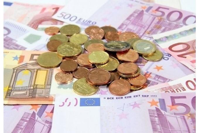 Autors: no interneta