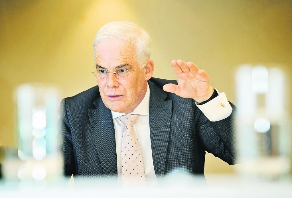 Eiropas Investīciju bankas viceprezidents Pims van Ballekoms atzinīgi novērtē Latvijas veiktās reformas krīzes pārvarēšanai un uzsver, ka, pateicoties tām, mēs esam nostājušies uz izaugsmes ceļa. 
Autors: AIVARS LIEPIŅŠ, DIENAS MEDIJI