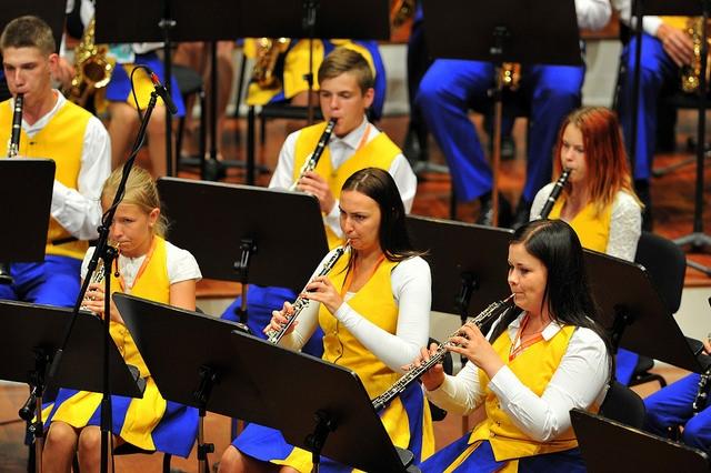 Autors: http://dziedundejo.lv