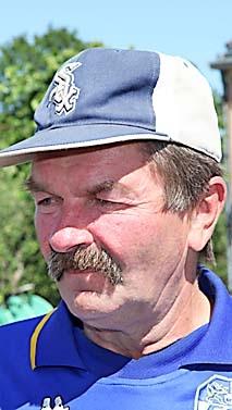 Āris no Tirzas ◆ Man nav saistības ar cūkām. No mēra nebaidos un gaļu ēdīšu.
