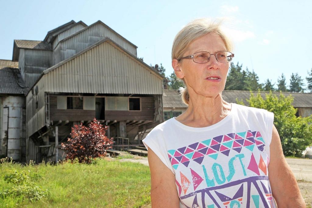 Benita Pilsnibure “Lejasciema graudu” vada kopš 1995.gada. Šajā laikā viņa ir uzkrājusi ļoti lielu pieredzi gan graudkopībā, gan arī kā nelielā strādnieku kolektīva vadītāja. 			   
Autors: Gatis Bogdanovs