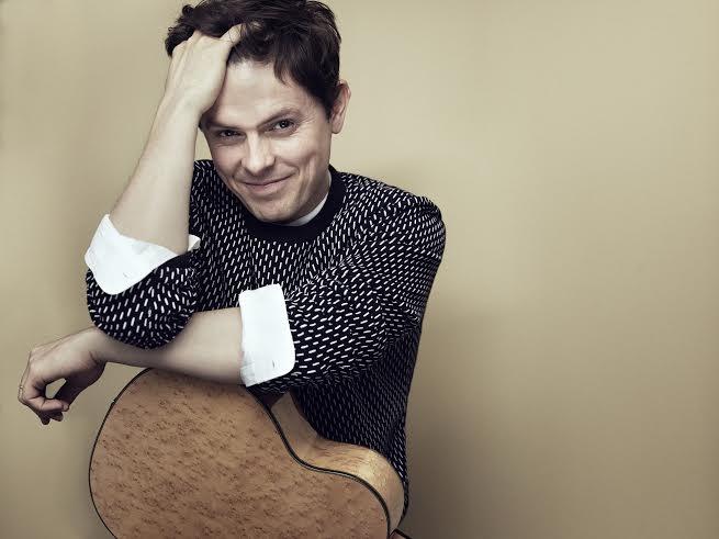  Maikls Patriks Kellijs 80. un 90. gados ir bijis slavenās grupas „The Kelly Family” solists. 
Autors: Publicitātes foto