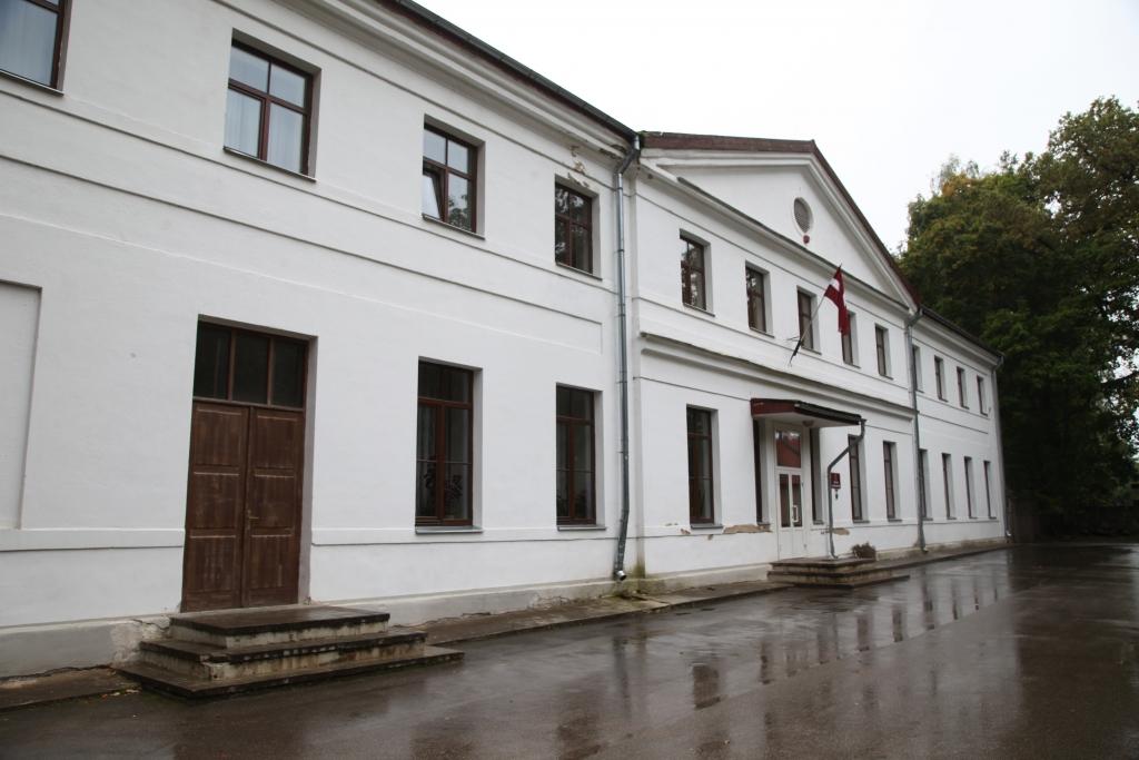 Litenes pamatskola.
Autors: Gatis Bogdanovs