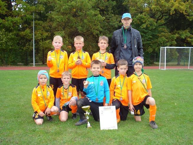  FB Gulbene/GFA komanda - 3.vieta Latvijas ZA reģiona čempionātā U-7 grupā
Autors: no personiskā arhīva
