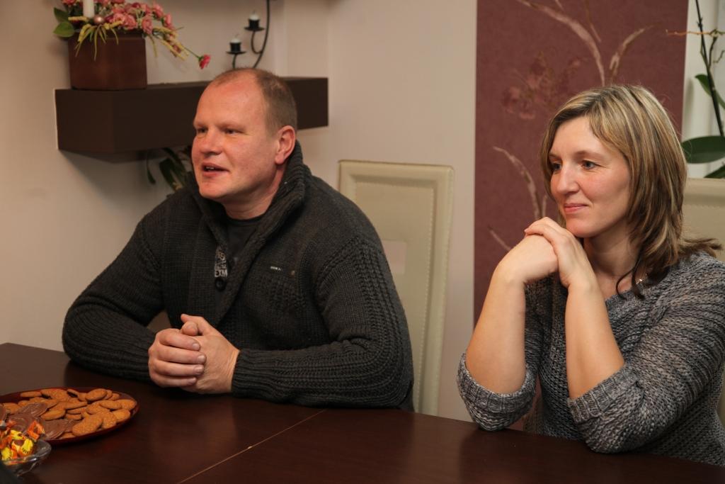 “Ozolu maizes” radītāji Ingūna un Ainārs Ozoli lolo nākotnes ieceres, lai iepriecinātu savus savus klientus.   
Autors: no “Dzirksteles” arhīva