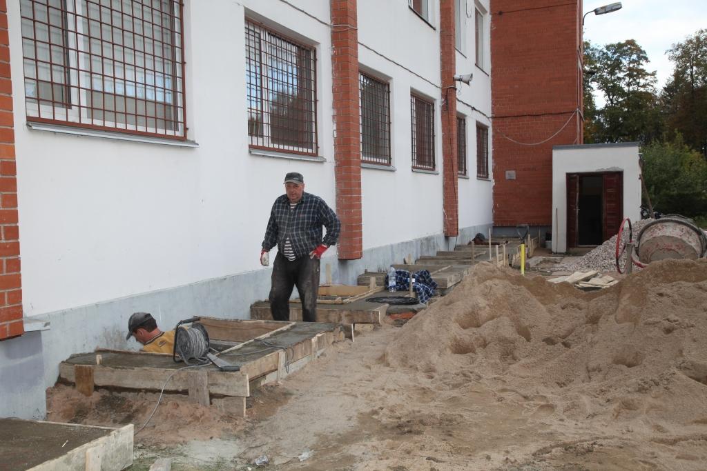 Rekonstrukcijas darbi Gulbenes iecirkņa īslaicīgās aizturēšanas vietā norisināsies līdz nākamā gada marta beigām. 	
Autors: Evita Brokāne