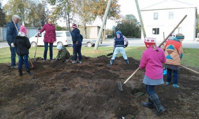 Autors: www.palidzesim.lv