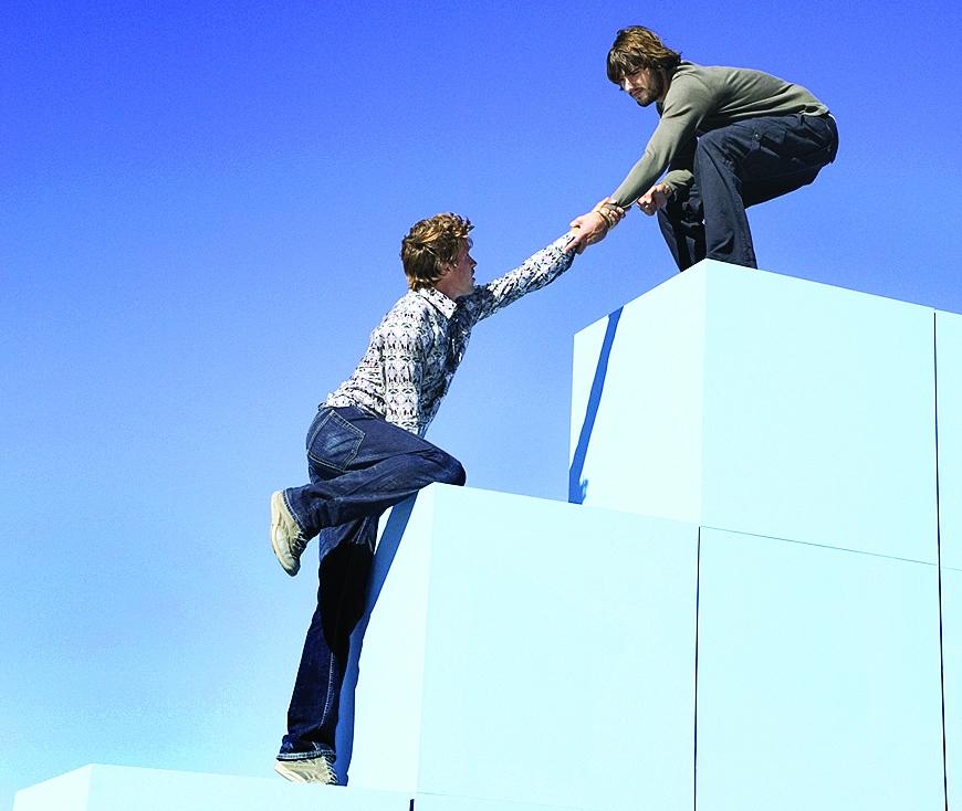 Virzoties pa karjeras kāpnēm, būtiska ir ticība sev un apkārtējo atbalsts. 	
Autors: pm.by