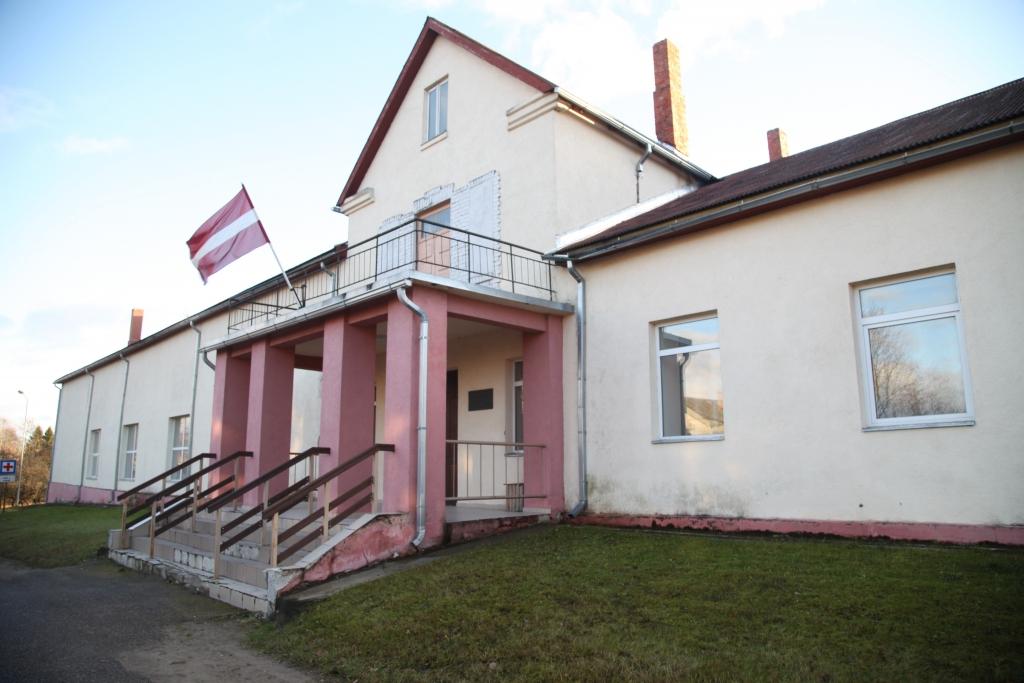 Rankas kultūras nams gan saglabā un attīsta tautas tradīcijas, gan arī veido un piedāvā dažādus kultūras produktus – amatiermākslas kolektīvu programmu, atpūtas vakarus, pasākumus jauniešiem, valsts svētku pasākumus, profesionālo mākslinieku koncertus un citus.  
Autors: Gatis Bogdanovs