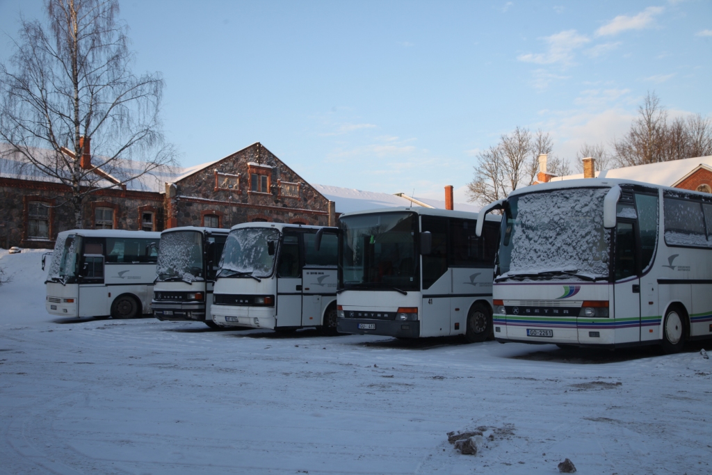 SIA “Gulbenes autobuss”, iespējams, ir lielu pārmaiņu priekšā un kļūs par uzņēmumu, kas pārzina un regulē pilnīgi visus pašvaldības autobusus. Tādai pieejai noteikti ir atbalstītāji un ir arī pretinieki. Galavārdu teiks novada deputāti.	
Autors: Gatis Bogdanovs