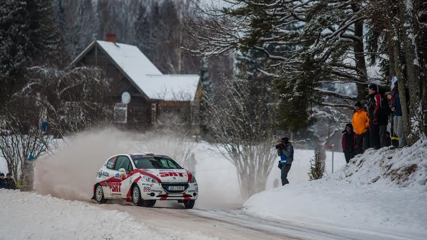 Rallijs Sarma 2015, trasē - Sirmača ekipāža.
Autors: Arturs Igaveņš (ASRT Media)
