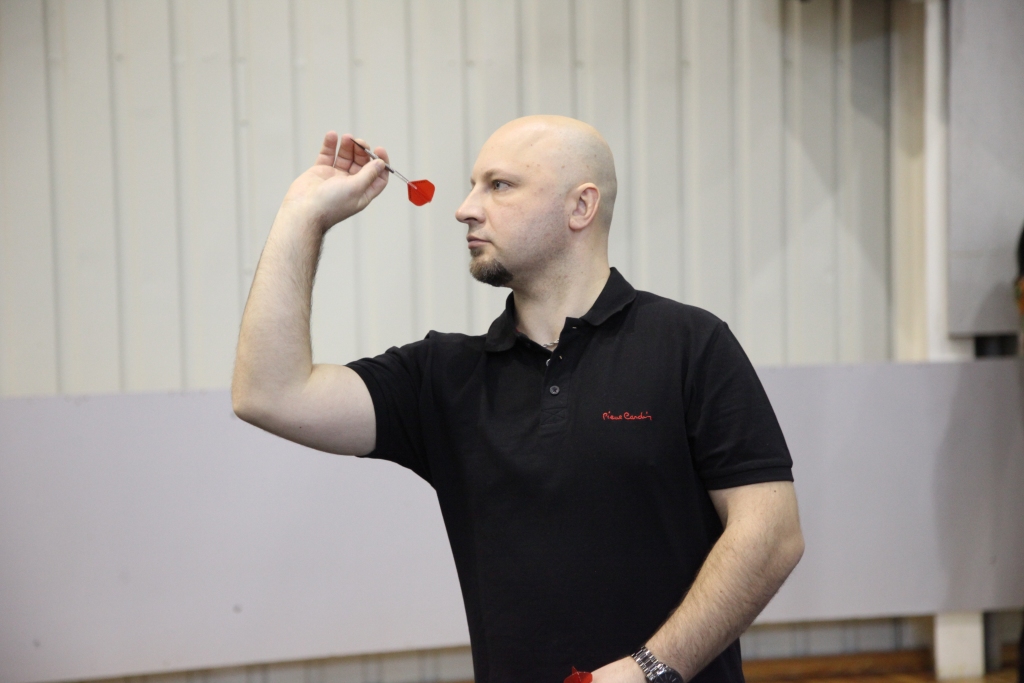 Ivo Liedeskalniņš ir aktīvs šautriņmetējs, kas labprāt startē dažādās sacensībās. 
Autors: Gatis Bogdanovs