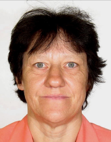 Cēsu policija lūdz iedzīvotāju palīdzību 1960.gadā dzimušās Anitas Elperes meklēšanā, kura šā gada 4.martā izgājusi no savas dzīvesvietas jaunpiebalgas pagastā un viņas atrašanās vieta nav zināma. 
Autors: no policijas arhīva