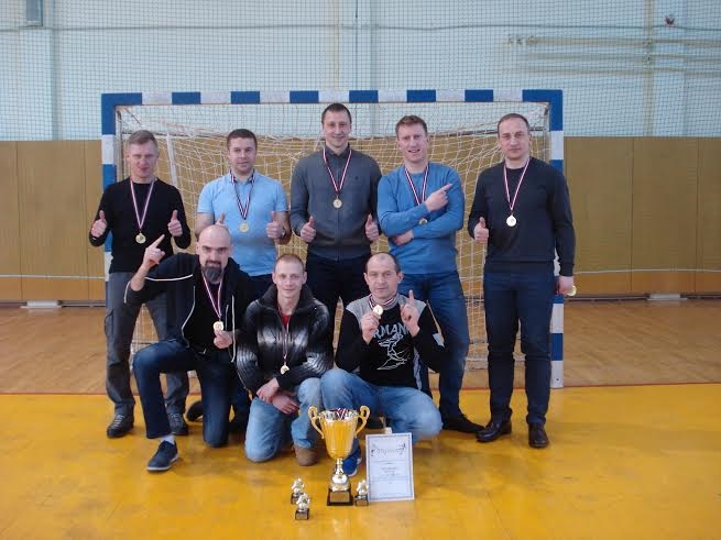 Gulbenes komanda - 1.vieta Latvijas ZA reģiona veterānu telpu futbola čempionātā.
Autors: no personiskā arhīva